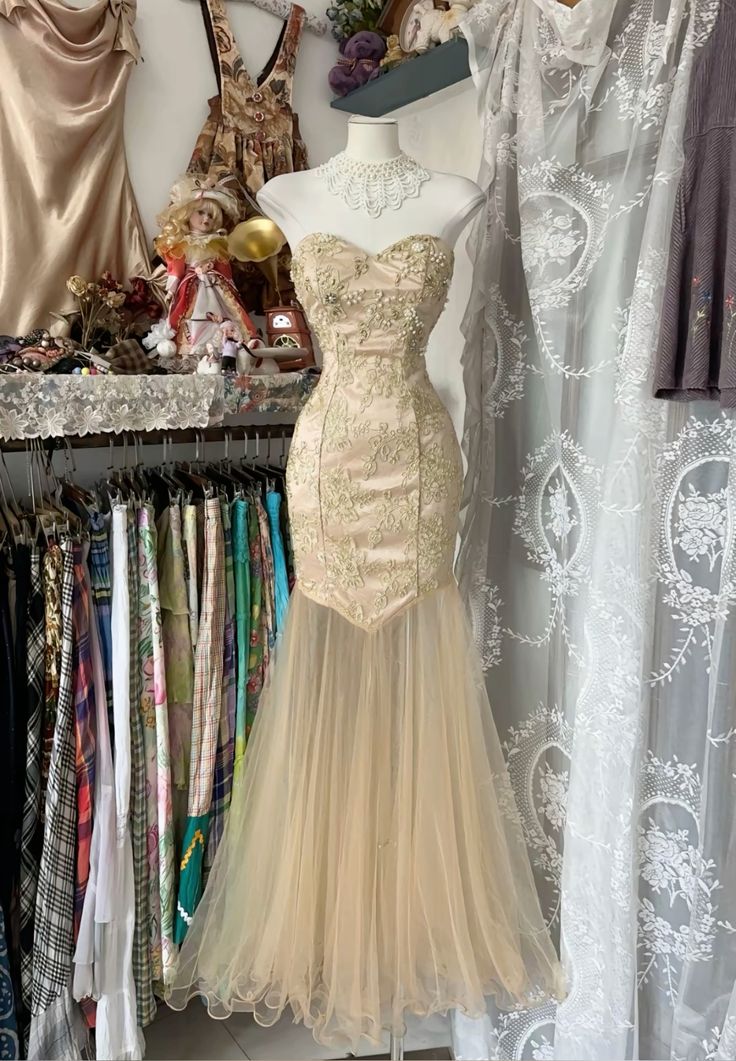 Champagne Gold Exquisite Lace Elegant Tube Long Fishtail Mermaid Slim Ball Gown Evening Gown Party Dress gh3245