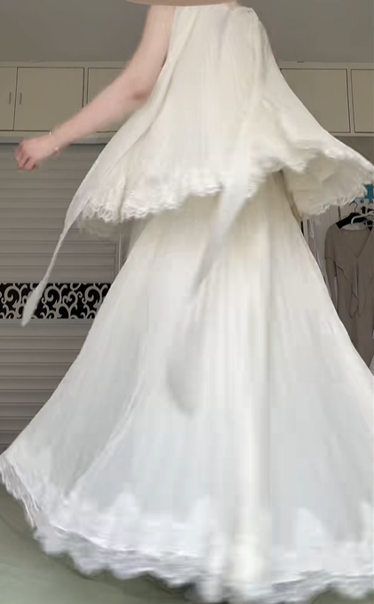 Ivory Halter Neck Pleated Long Evening Gown, Lace Trim Peplum Overlay Double‑Layer Chiffon Floor‑Length Formal Prom Dress gh8988