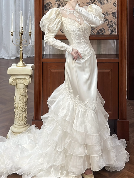 Ivory Vintage Satin Mermaid Wedding Prom Dress, Sheer Illusion Sweetheart, Leg‑of‑Mutton Puff Sleeves, Floral Lace Appliqués, Multi‑Tier Ruffled Cake Train gh8689