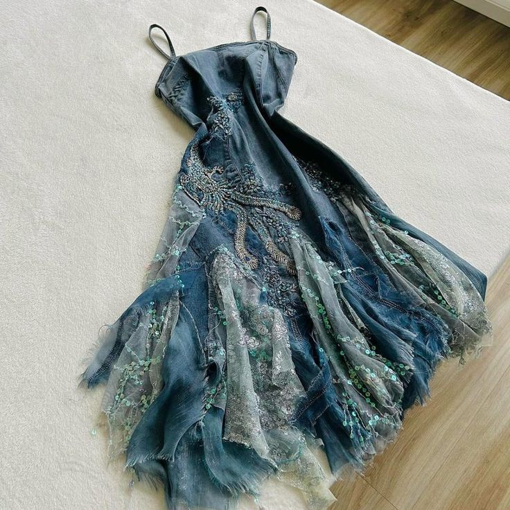Robe de soirée courte en mousseline de soie à paillettes et perles bleues gh4740
