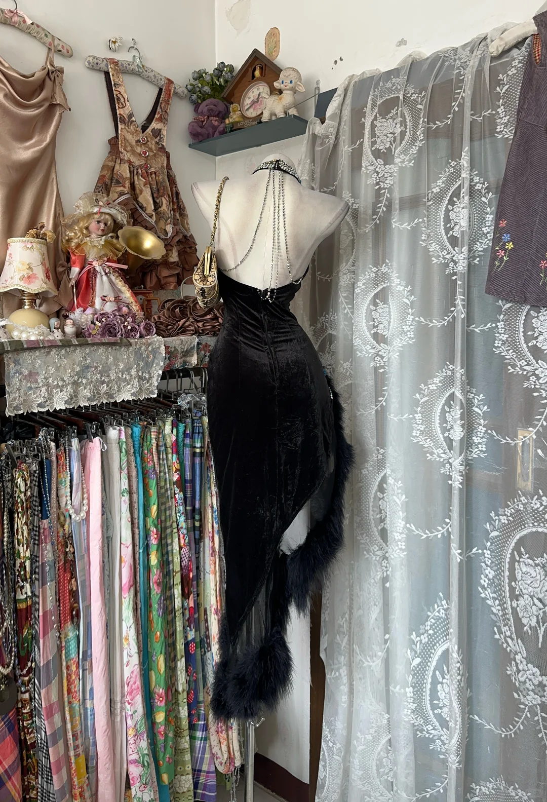 ✨Girlhomeshops-Black Velvet Halter Gown Rhinestone Tassel Feather High Slit gh10137