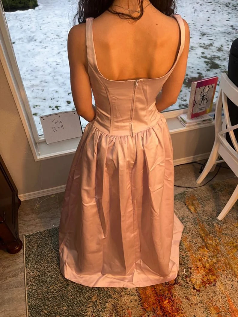 Hellrosa Retro-Mode Elegantes A-Linien-Abendkleid mit quadratischem Ausschnitt und langem Satin-Prinzessinnen-Ballkleid, Partykleid, gh3554