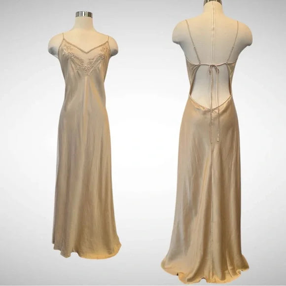 Robe de soirée longue en satin style victorien champagne, broderie florale exquise, bretelles spaghetti, dos nu, robe de bal, gh3924