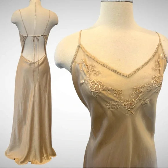 Robe de soirée longue en satin style victorien champagne, broderie florale exquise, bretelles spaghetti, dos nu, robe de bal, gh3924
