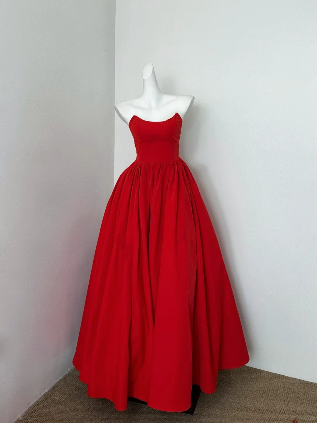 Rotes elegantes langes Satin Ballkleid Abendkleid Partykleid gh4476