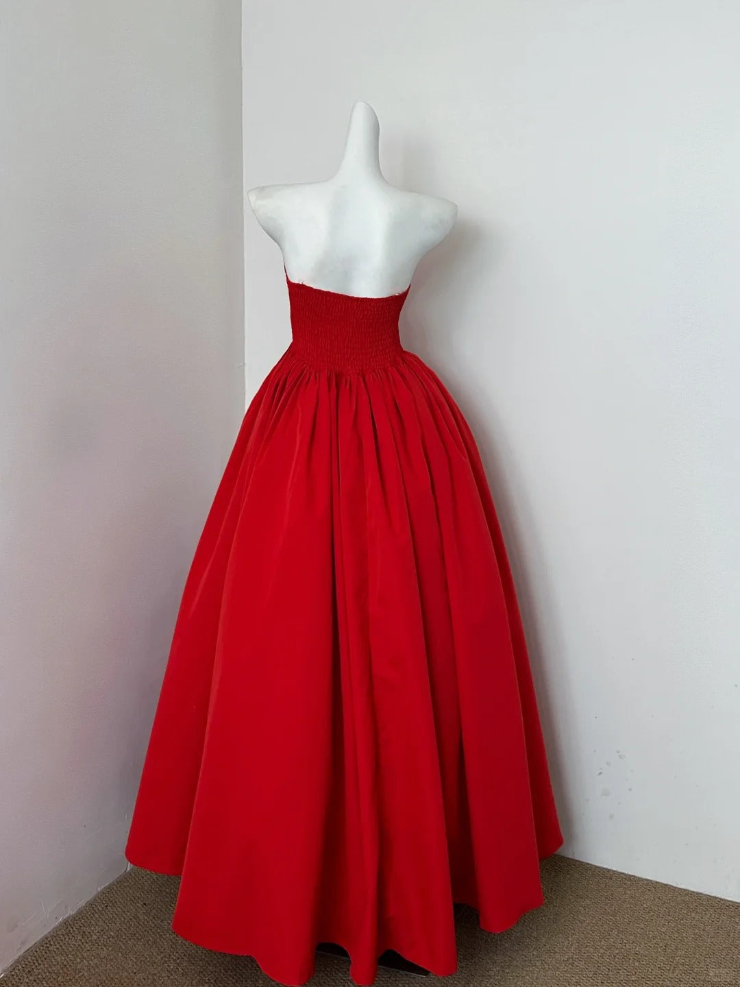 Rotes elegantes langes Satin Ballkleid Abendkleid Partykleid gh4476