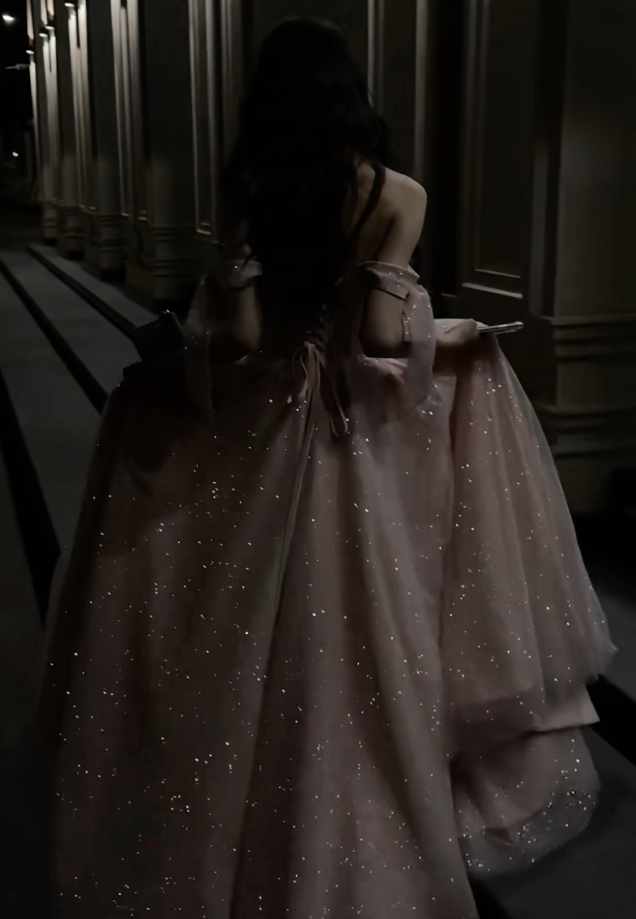 Robe de soirée longue rose brillante et élégante à laçage dans le dos gh6776