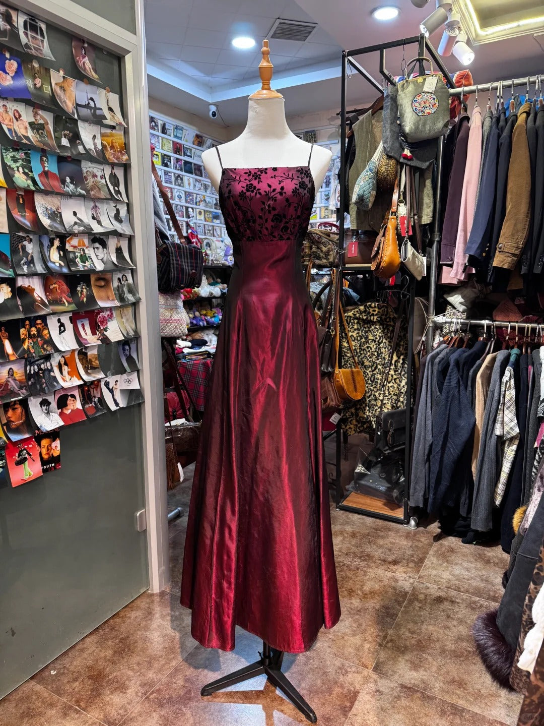 Robe de soirée longue en satin bordeaux, élégante et exquise, robe de soirée d'anniversaire, robe de bal gh4279