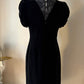 [Ambiance Hepburn] Robe de soirée moulante en velours noir avec dos en dentelle et manches bouffantes gh7009