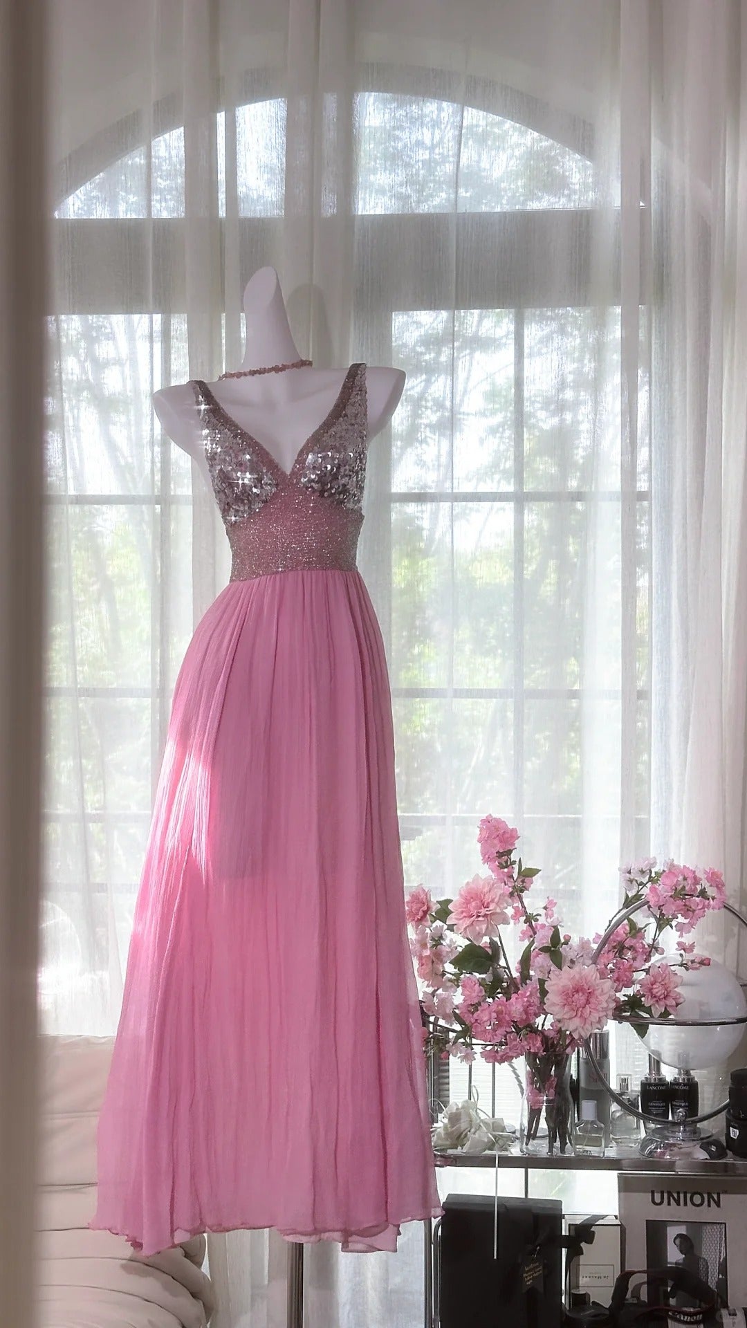 Rosa Elegantes Glänzendes V-Ausschnitt Langes Chiffon Ballkleid Abendkleid Partykleid gh4322