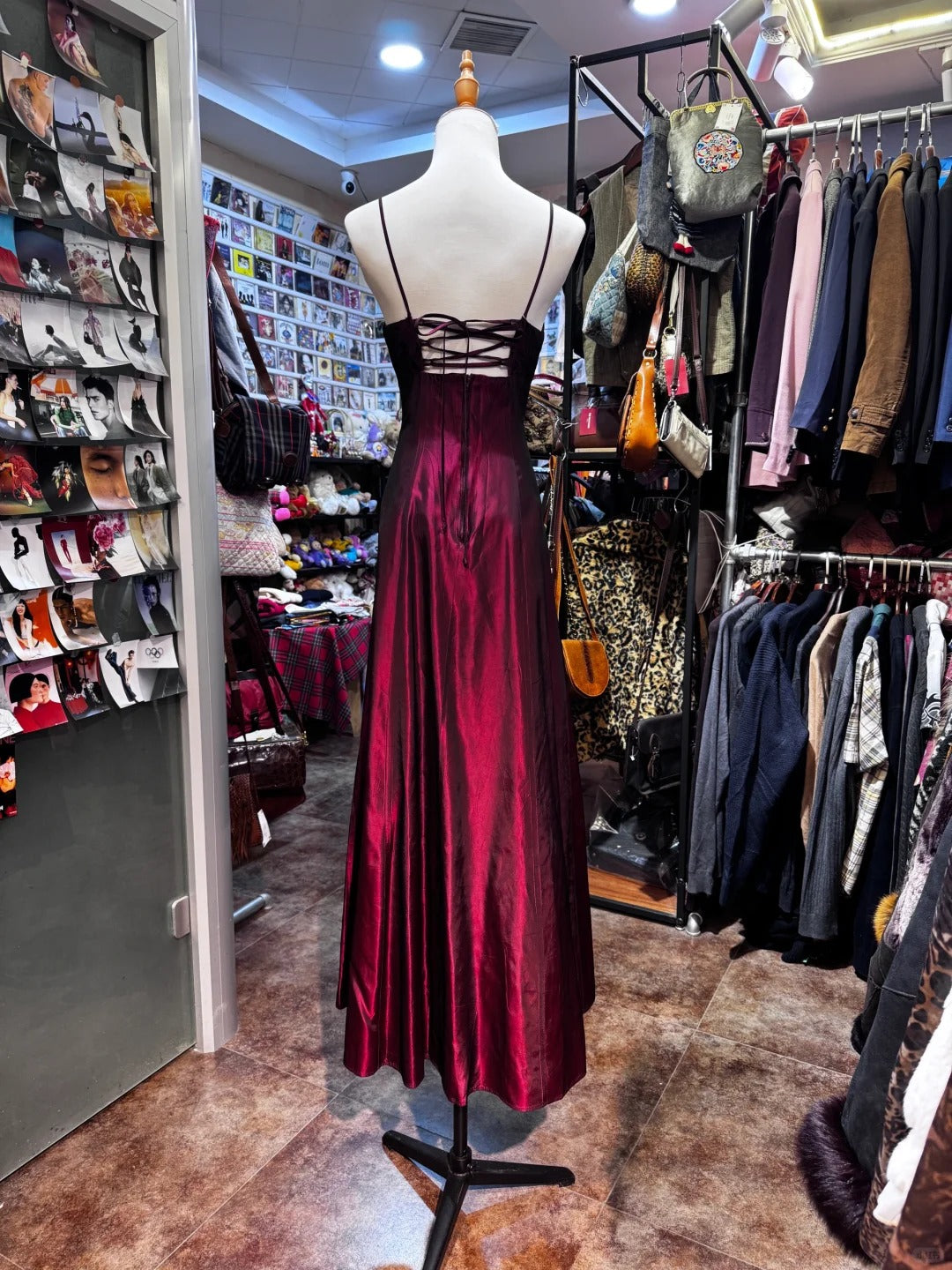 Robe de soirée longue en satin bordeaux, élégante et exquise, robe de soirée d'anniversaire, robe de bal gh4279