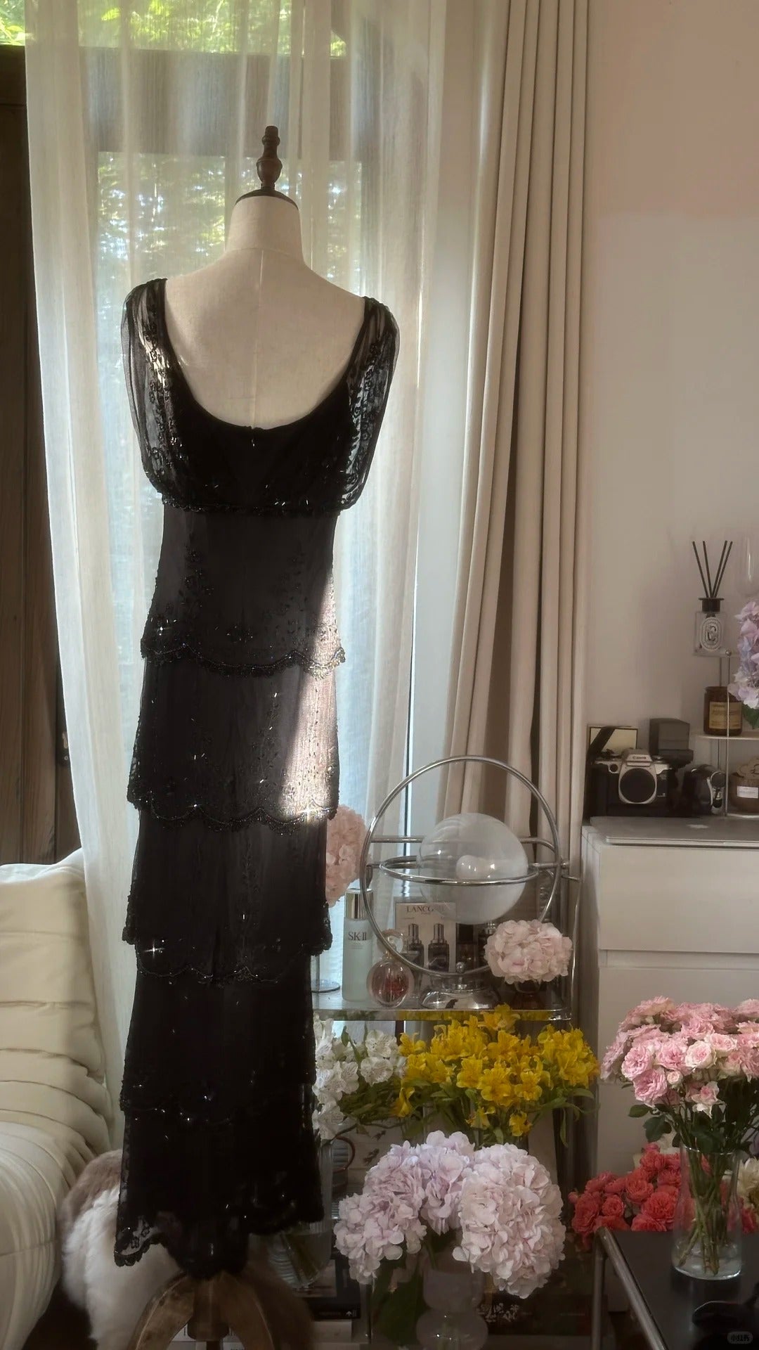 Robe de soirée longue en mousseline de soie, élégante et perlée, noire, à volants, gh4751