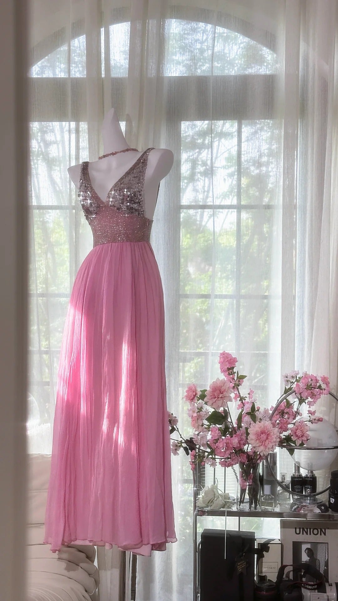 Rosa Elegantes Glänzendes V-Ausschnitt Langes Chiffon Ballkleid Abendkleid Partykleid gh4322