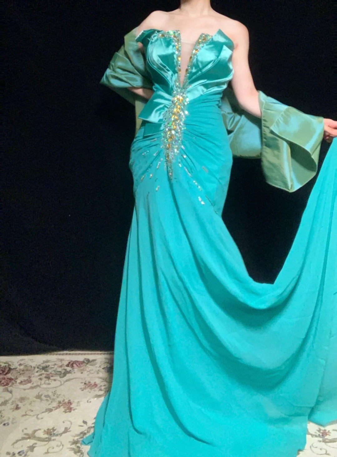 Robe de soirée sirène longue en satin et mousseline de soie, bleu vert, perles, à la mode, gh4923