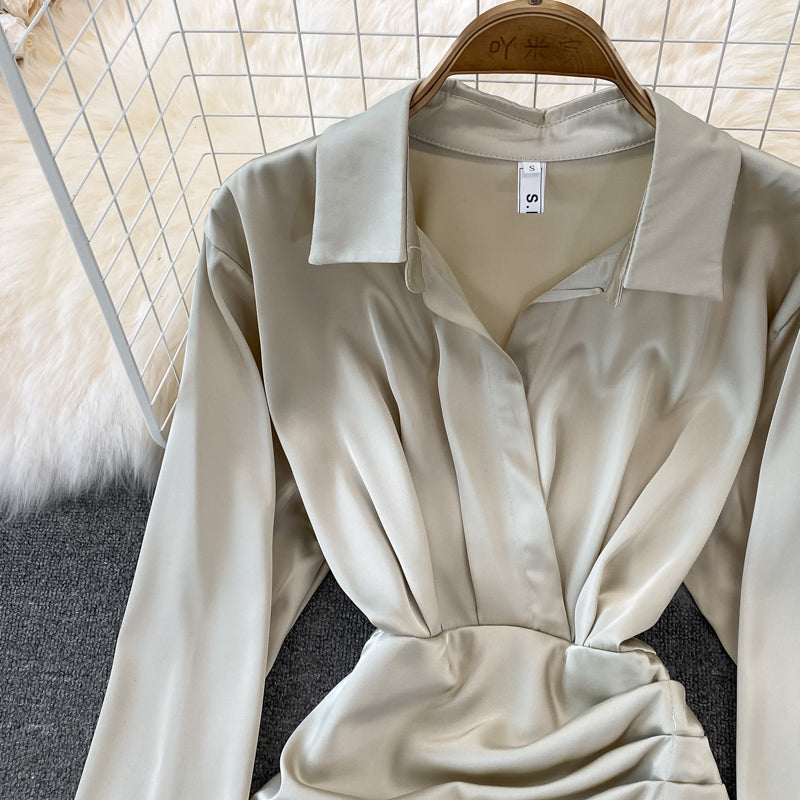 Robe chemise irrégulière à manches longues à la mode 10828