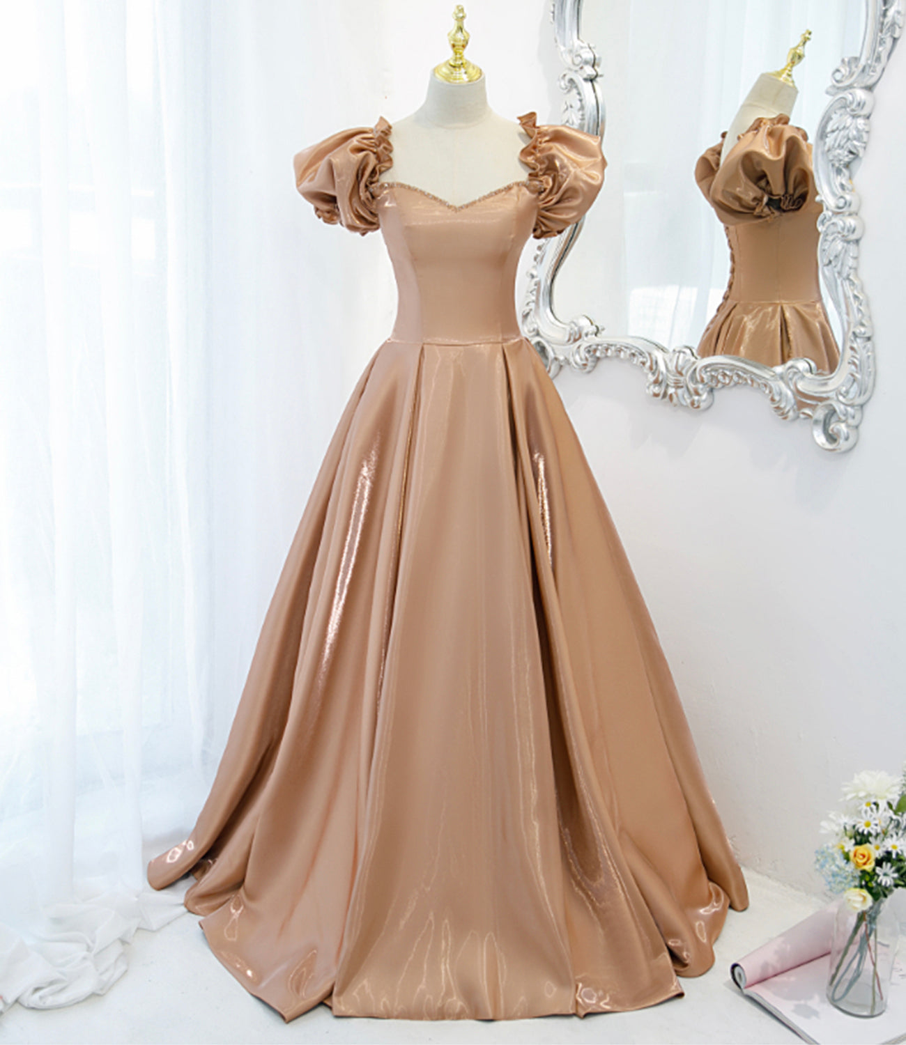 Süßes langes A-Linien Abendkleid aus Satin 8813