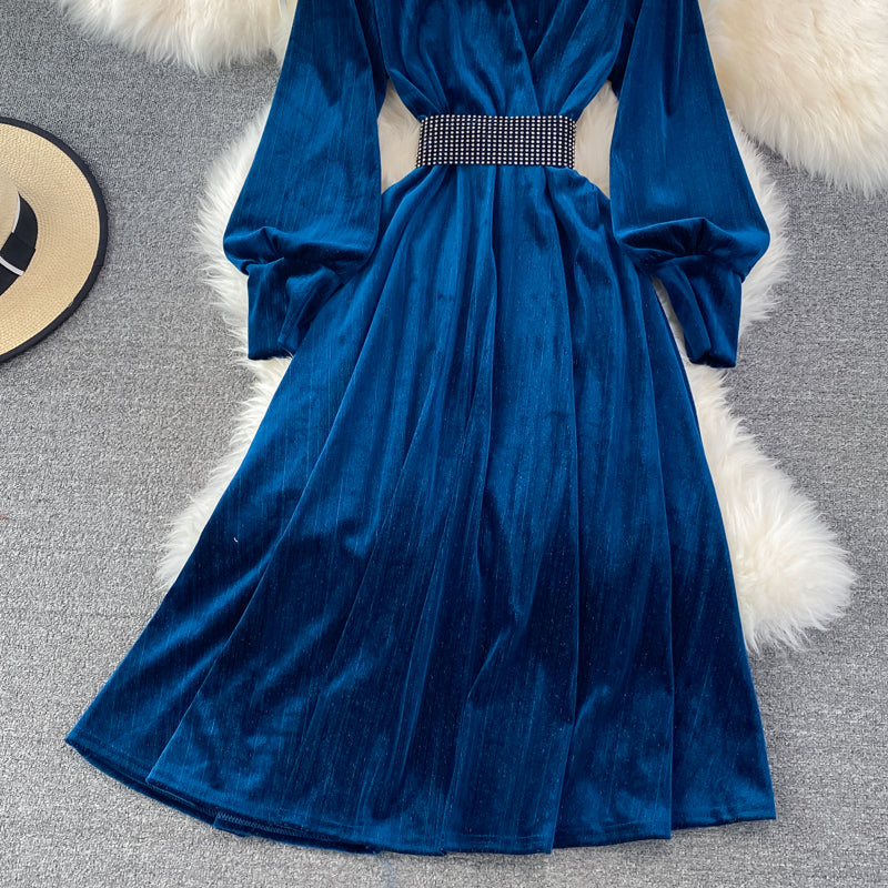 Elegant Velvet Long Sleeve Dress Fashion Dress  10849