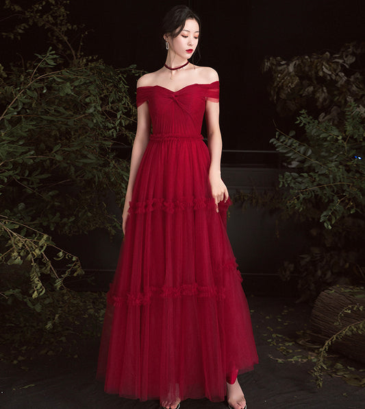 Robe de soirée en tulle bordeaux à épaules dénudées 8391