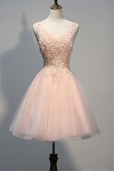 Blush Pink Lace Perlen Backless V-Ausschnitt Sweet 16 Cocktailkleid Homecoming Kleider gh887