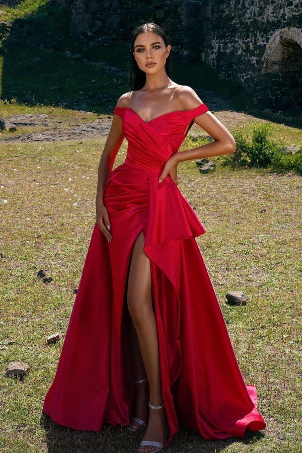 Rotes schulterfreies Meerjungfrauen-Abschlussballkleid mit Schlitz gh664