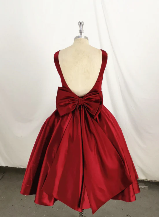 Dunkelrotes rückenfreies Satin-Partykleid im Vintage-Stil mit Schleife, hochwertiges handgefertigtes Kleid gh509