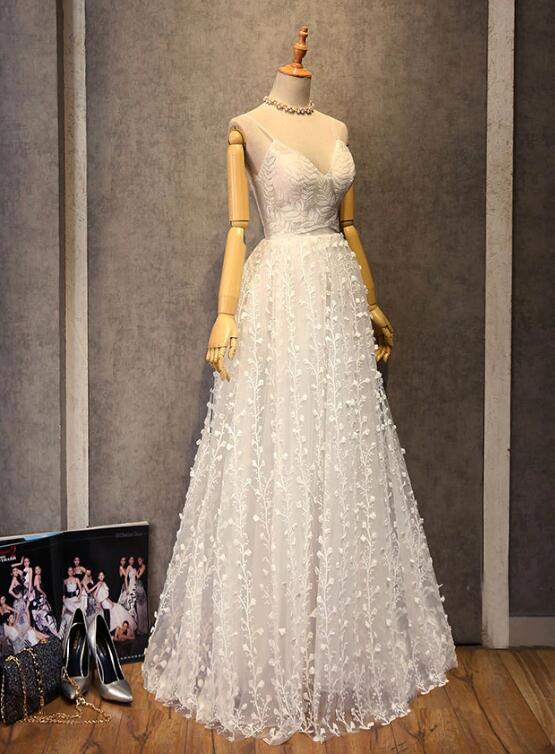 Robe de soirée longue élégante à bretelles blanches et à fleurs gh378