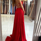 Rotes Ballkleid mit V-Ausschnitt und Split gh701
