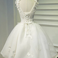 Reizendes weißes kurzes Abschlussfeier-Kleid, Abschlussball-Kleider gh377