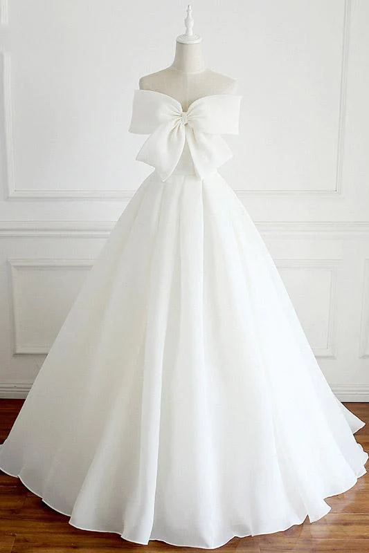 Ball Gown Sleeveless Wedding Dress With Cute Bowknot gh2192