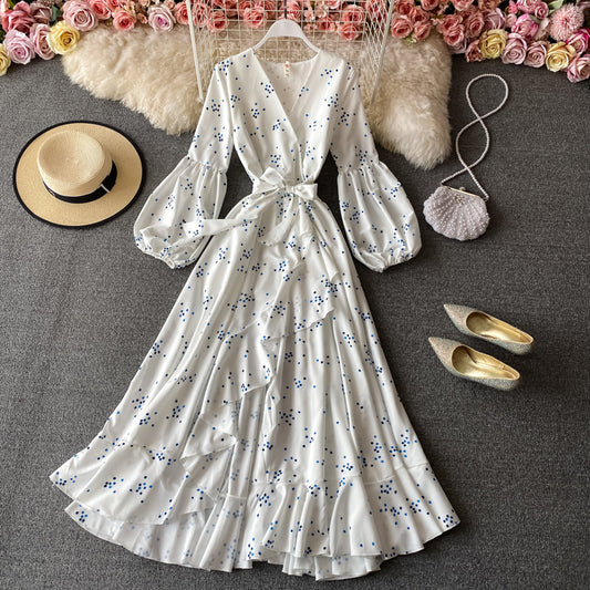 White v neck long sleeve dress fashion dress  537