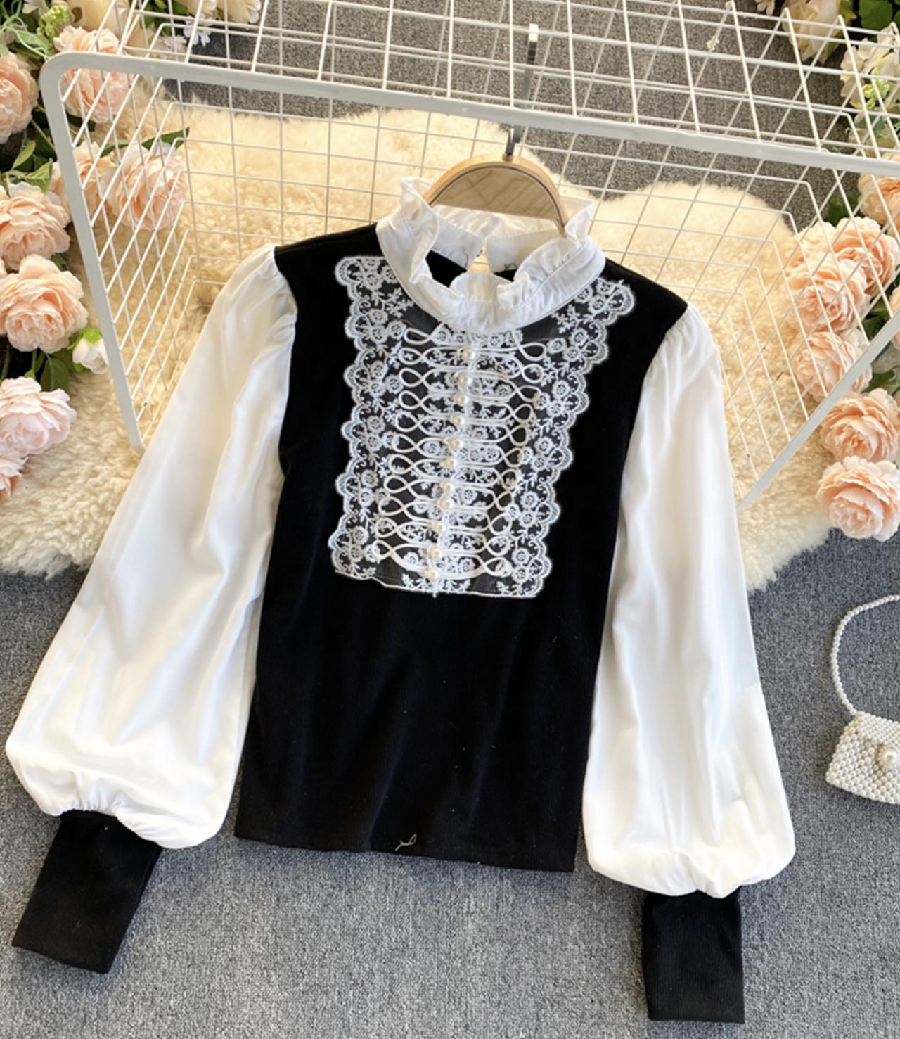 Cute lace long sleeve tops  332