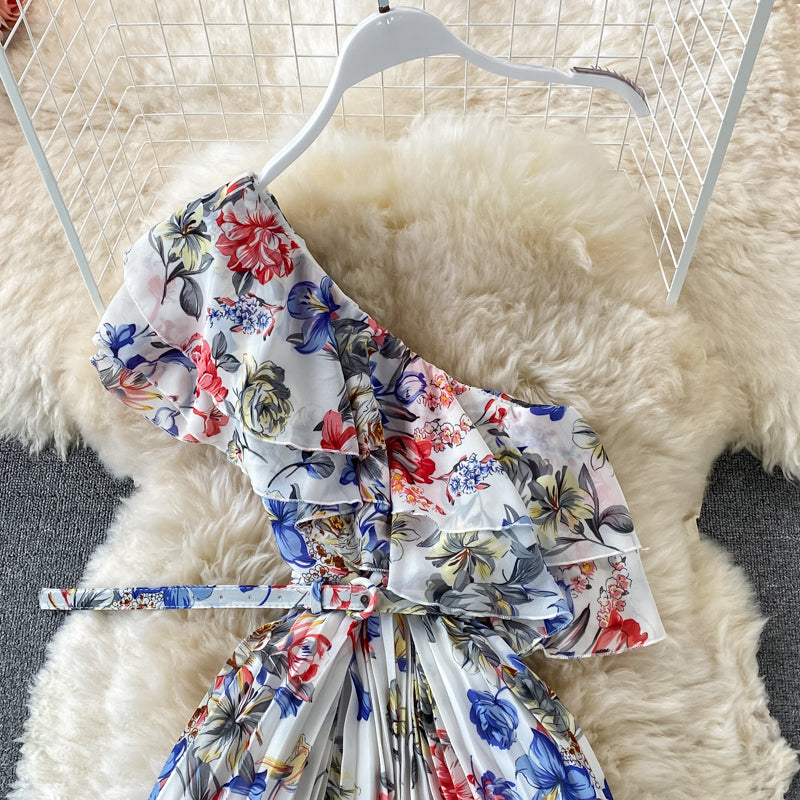 Robe fleurie en mousseline plissée à taille volantée 2972