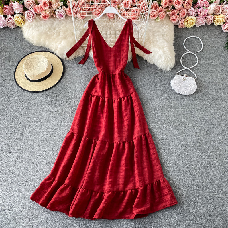 Robe de vacances à la mer avec col en V et dos nu 2935