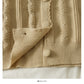 Chemise à fond en dentelle avec gilet en tricot à rayures verticales 1714