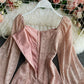 Robe en dentelle à manches longues et col carré avec manches lanterne à la taille 3155