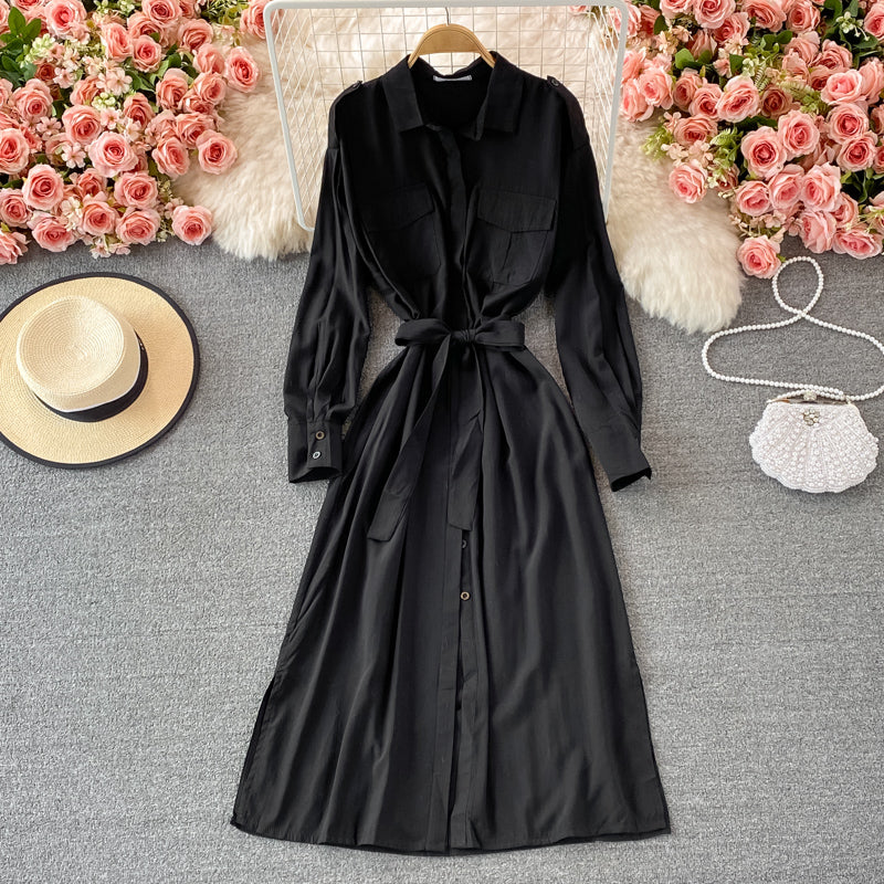 Robe mi-longue ample et ajustée à revers simple boutonnage 3245