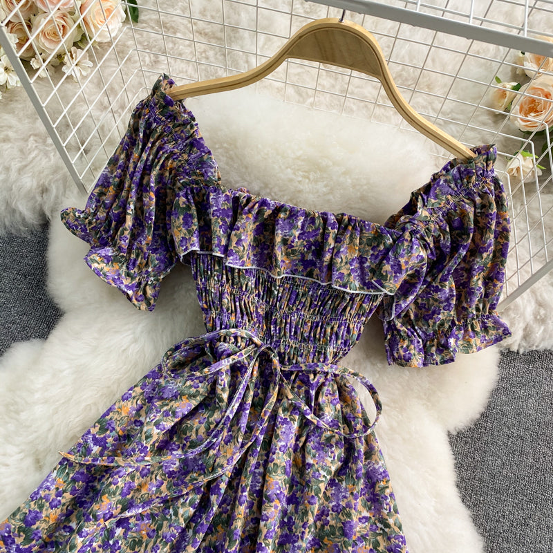 Französisches Kleid mit Blumenmuster 3189