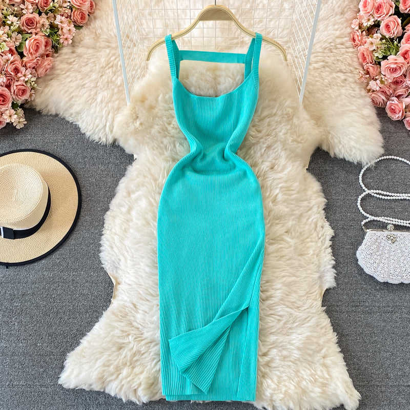 Robe en tricot à bretelles et dos nu 3333