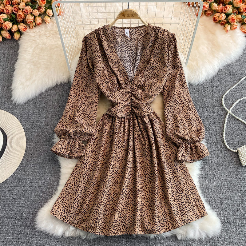 V-neck bubble sleeve small leopard print dress  3128