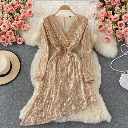 Robe sexy à paillettes irrégulières et col en V 3097