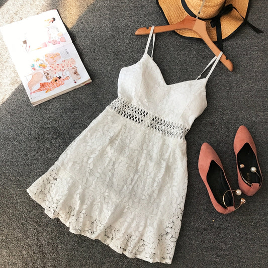 Korean solid lace suspender V-neck high waist slim cut waist closing dress  2812