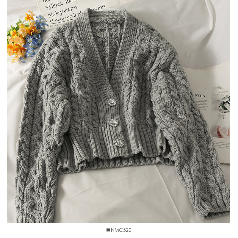 Pull cardigan à manches longues à trois boutons pour femme 1913