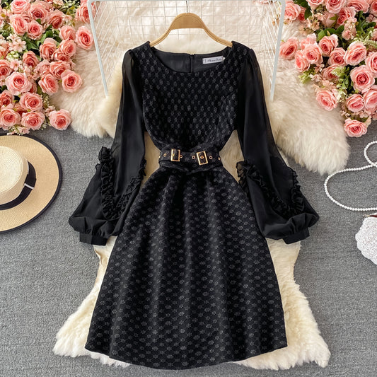 Round neck waist Ruffle Dress  2920
