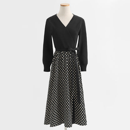 Stitched knitted dress Hepburn style small black skirt shows thin temperament bottomed skirt  2437