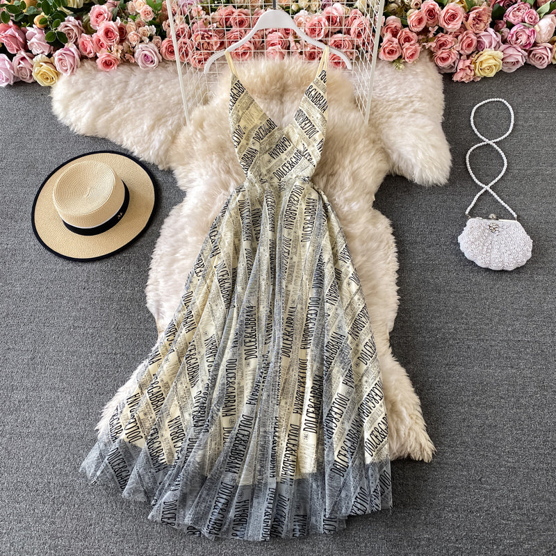 Robe trapèze slim rétro 3429
