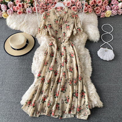Elegant temperament, slim waist, long skirt over knee  3294