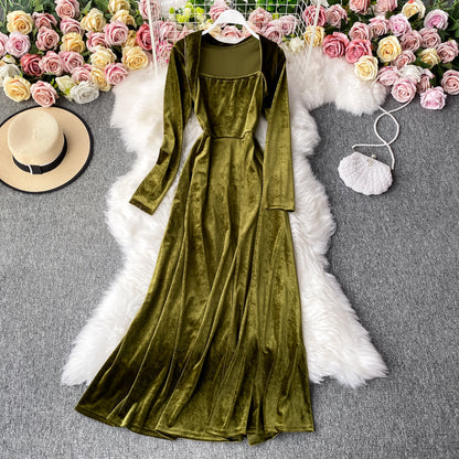 Robe vintage en velours à col carré Hepburn 2951