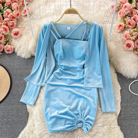 Robe portefeuille en velours avec bretelles 3261