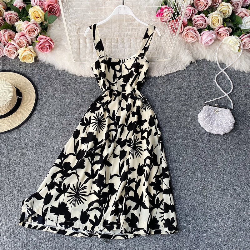 Robe à bretelles slim à taille carrée et imprimé rétro de minorités françaises 3138