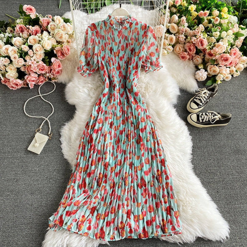 Robe plissée en mousseline fleurie 2881